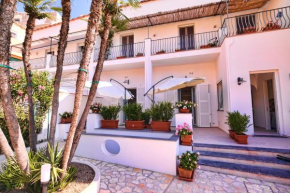 Villa Giardini Luxury Room Capri